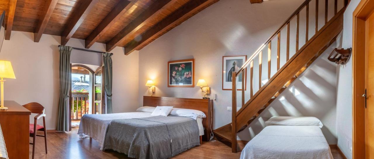 Hotel Fonda Merce Llivia Luaran gambar