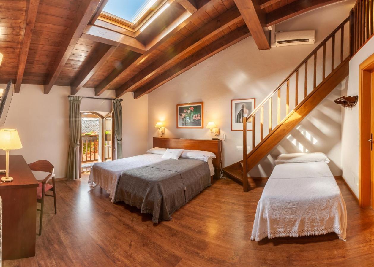 Hotel Fonda Merce Llivia Luaran gambar