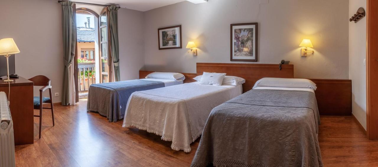 Hotel Fonda Merce Llivia Luaran gambar
